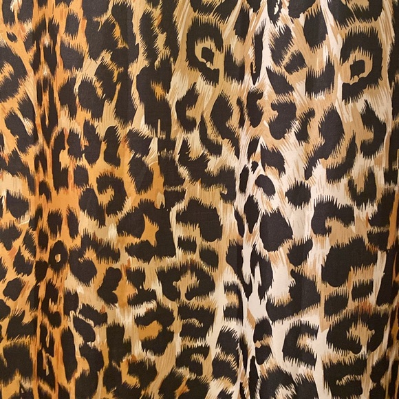 Leopard print shower curtain - Picture 2 of 2